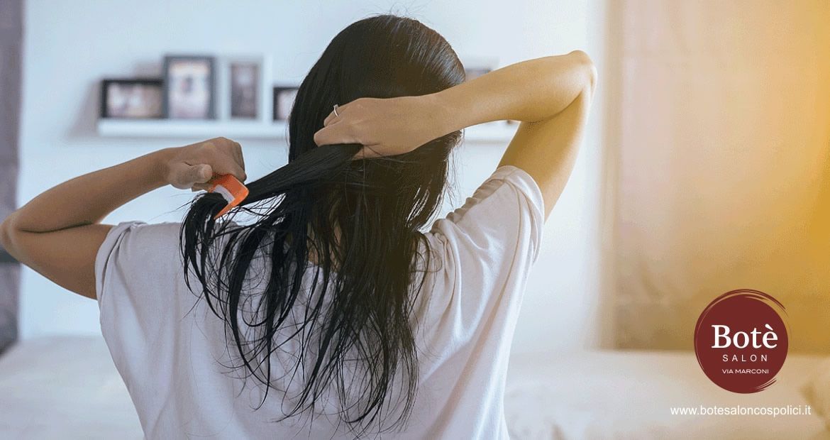 Clicca per leggere tutto l'articolo: Perché non dovresti mai andare a dormire con i capelli bagnati